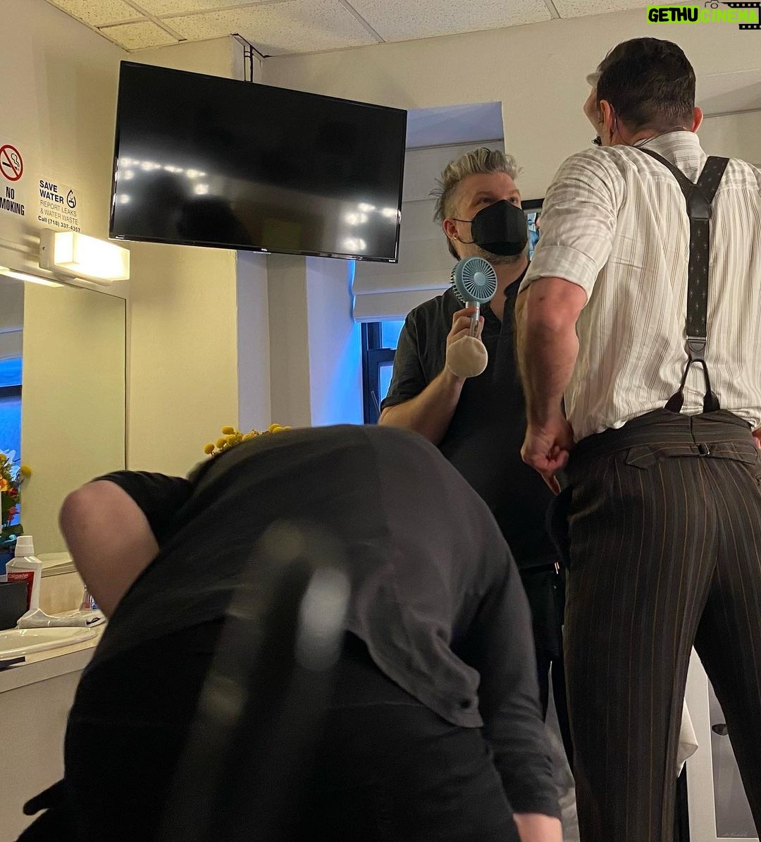 Hugh Jackman Instagram - 17 more sleeps until another actor stands here!