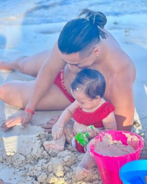 Humberto Solano Instagram - De las mejores cosas que me han pasado en mi vida!! Convertirme en papa ❤️‍🔥❤️‍🔥

#happyfathersday