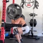 Humberto Solano Instagram - Pero CLARO que se necesitan los carbohidratos 😉 hoy en día hay mucha MALA INFORMACIÓN! vayan con gente experta y no personas que mal informan por unos cuantos likes!! #fit #vidasana #lifestyle #workout #squats #deadlift #workout #doityourself