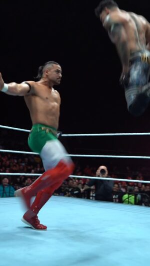 Humberto Solano Instagram - MUCHAS GRACIAS MONTERREY! Una noche llena de emociones y adrenalina pura!! #wwe #dreams #keepgoing #workhard #life #mty