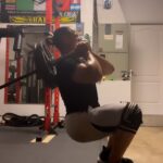 Humberto Solano Instagram - La rutina que les prometí! Ayer algo #express pero #efectivo #workout #motivation #life #lifestyle #doit #keepgoing #viral #video #reels Orlando, Florida