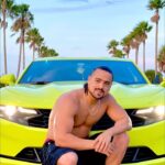 Humberto Solano Instagram - 😅😅 o tu que apodo le pondrías?? 😏😏 #comedy #reels ##viral #trending #car #video Florida