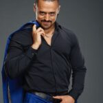 Humberto Solano Instagram - Confía en ti mismo. Tú sabes más de lo que crees! 🔥 Trust yourself. You know more than you think you do🔥 #wwe #mexico #usa #doit #dream #viral Orlando, Florida