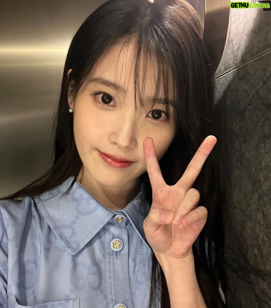 IU Instagram - #드림 개봉 기념! 드림 홍보 스케줄 사진들🌱 내 퍼스널컬러 #드림