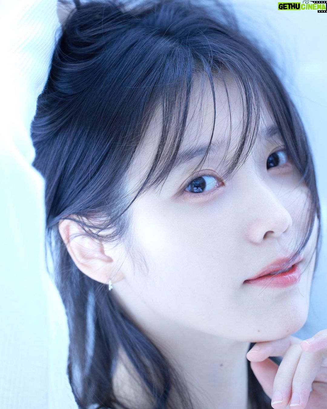 IU Instagram - #드림 개봉 기념! 드림 홍보 스케줄 사진들🌱 내 퍼스널컬러 #드림