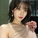 IU Instagram - 이건 무조건 재밌을 것 👻👻🤍 순간,