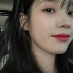 IU Instagram - 🐜🐜🐜🐜🖤