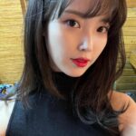IU Instagram - 🥴💜