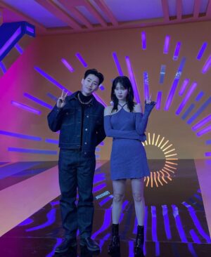 IU Instagram - 가나다라 😈😈😈💜😈
