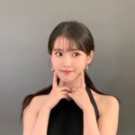 IU Instagram - 11월도 렛쓰기릿 검? 흰?