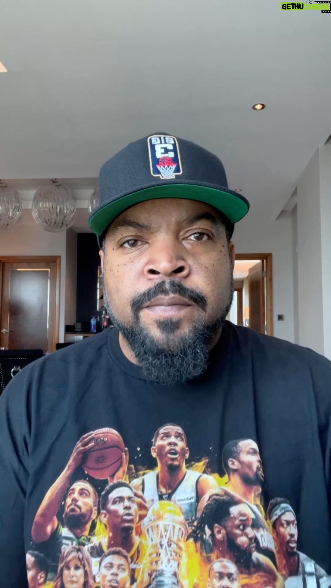 Ice Cube - 244.8K Likes - Thank you