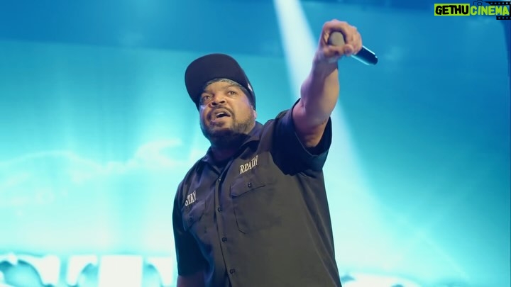 Ice Cube Instagram - Obliterating Oberhausen last night