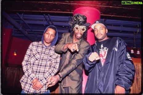 Ice Cube - 45.4K Likes - Hangin out backstage in ‘91 with Boosty Collins and my cousin Del. #ThrowbackThursday