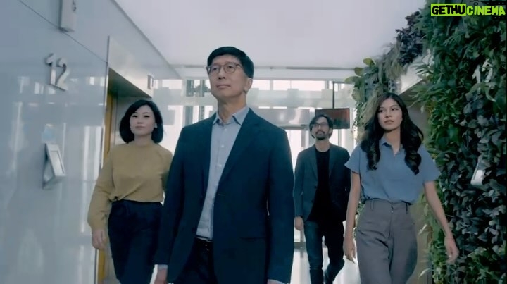 Indra Yudhistira - 460 Likes - Selamat pak @sutanto_hartono atas penghargaan Outstanding Contribution to Asian Television at the 28th Asian Television Awards.
Prestasi membanggakan ini diraih di ajang bergengsi Asian Television Awards ke-28 tahun 2024, yang diselenggarakan di Hoa Binh Theatre, Ho Chi Minh City, Vietnam, selama dua hari yakni 12-13 Januari 2024.