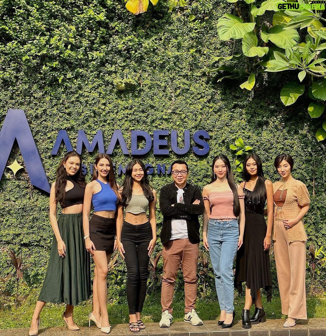 Indra Yudhistira - 604 Likes - Para Queen dari @yayasanduniamegabintang berkunjung ke @sinemagna utk mengikuti casting beberapa project film dan series yang akan segera diproduksi.