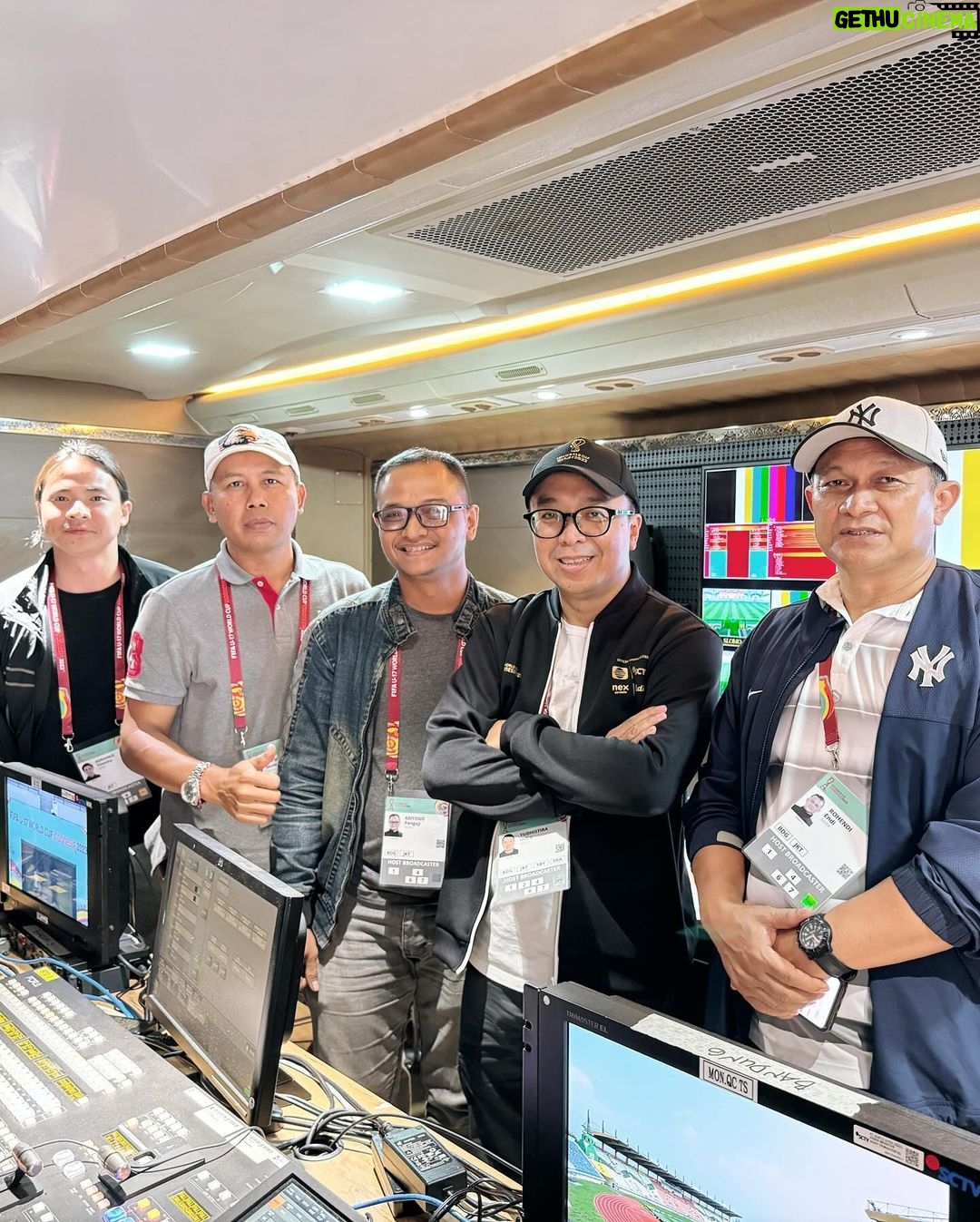 Indra Yudhistira - 210 Likes - Visiting Emtek team as Host Broadcaster.
Thrilled to be here at the broadcast compound of the FIFA World Cup U17 in Bandung! It’s an incredible experience to be surrounded by the energy and excitement of this global tournament. Huge congratulations to our team for achieving their best result. I’m so proud of all their hard work and dedication.