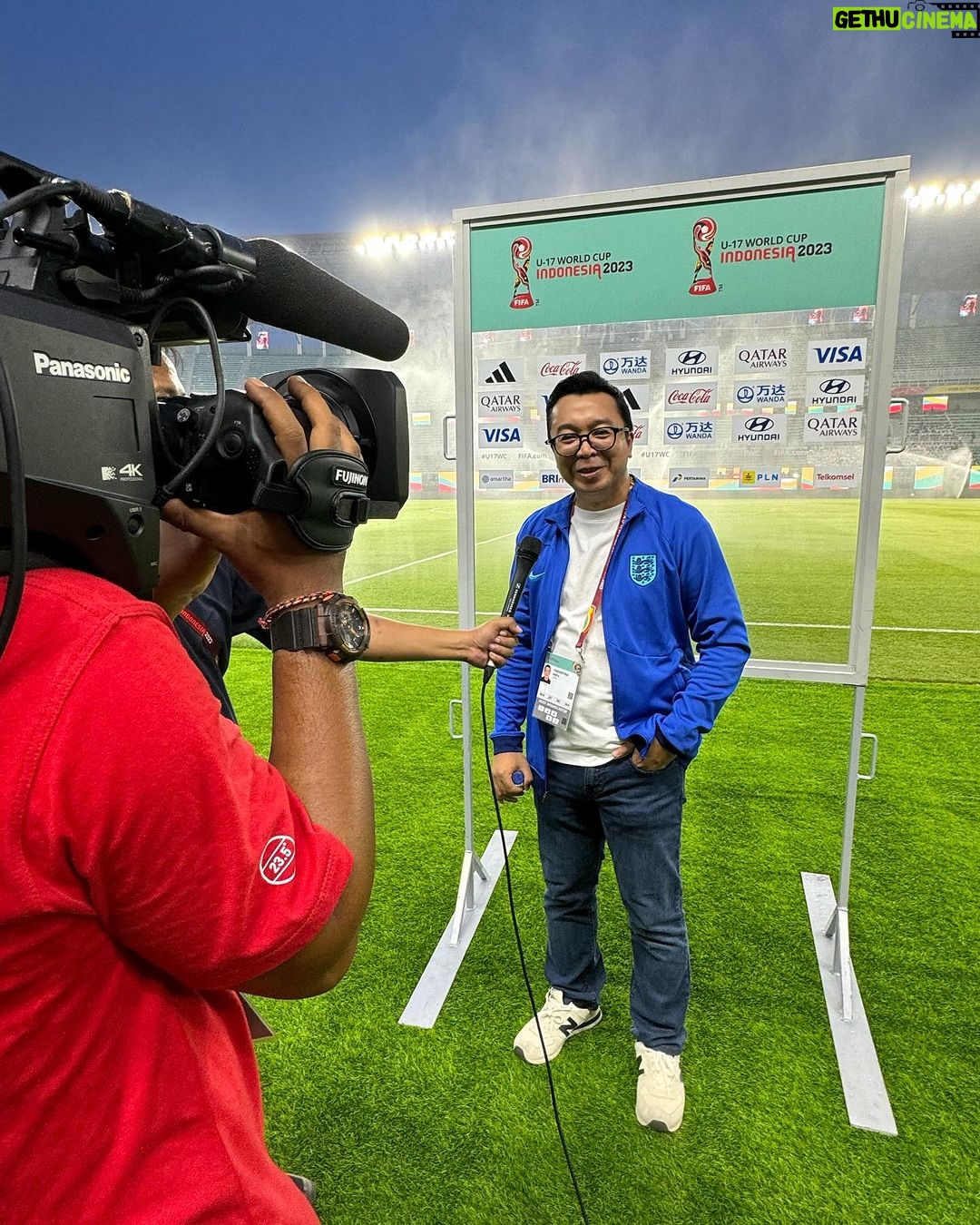 Indra Yudhistira - 355 Likes - MD-1 FIFA WC U17 Indonesia,
Check persiapan Match Day di Stadion Gelora Bung Tomo, Surabaya.
Emtek as Host Broadcaster