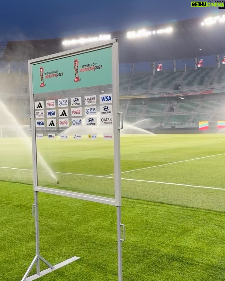 Indra Yudhistira - 355 Likes - MD-1 FIFA WC U17 Indonesia,
Check persiapan Match Day di Stadion Gelora Bung Tomo, Surabaya.
Emtek as Host Broadcaster