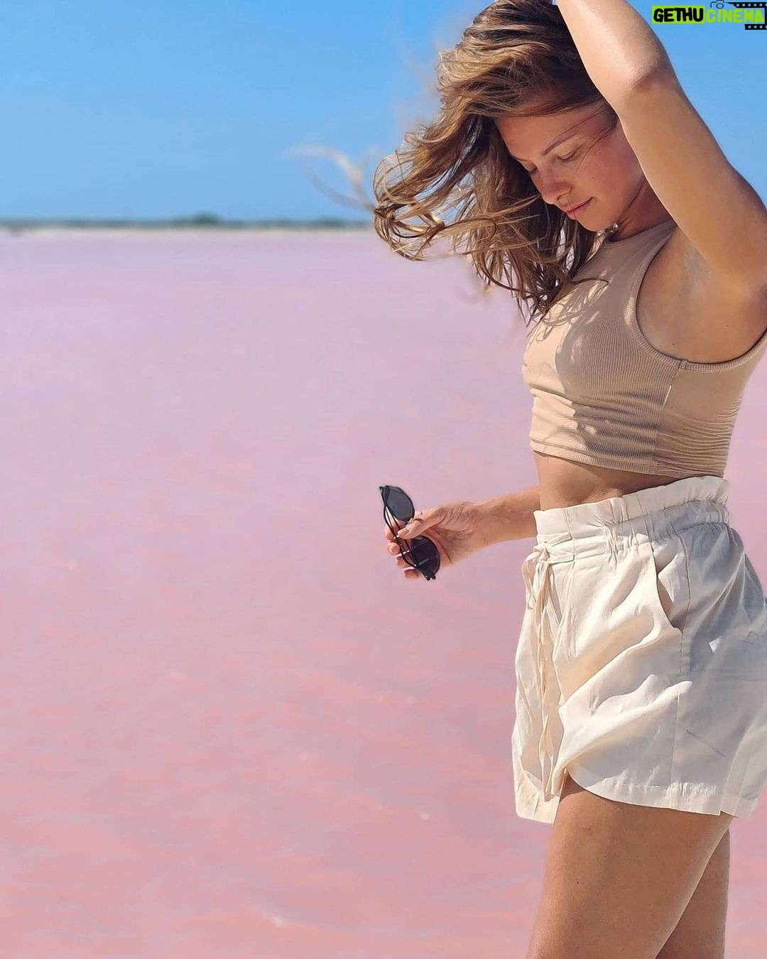 Inna Puhajkova Instagram - Tak ještě jednu dreamy 💭 :) Las Coloradas, Yucatán