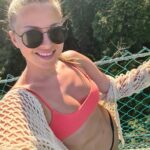 Inna Puhajkova Instagram - Hangingbridges a vitamín D v té nejčistší podobě ☀️🙌😎 #goodmood #goodvibesonly #sun #sunshine #bikiny #montezuma #hangingbridge #newexperience #costarica #puravida #puravidalife Montezuma, Costa Rica