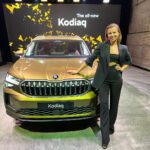 Inna Puhajkova Instagram – Nová generace Škoda Kodiaq byla konečně odhalena 🙌 Přichází ve čtyřech mozorizacích a vůbec poprvé 
i v plug-in verzi hybrid iV s dojezdem 100km.
Vybrali byste si? 🫠
A případně jakou barvu? U mě vede novinka Bronx🤎

Děkuji za pozvání na krásnou akci @skodacr @skodagram 

#skoda #kodiaq #worldpremiere #newgeneration #berlin #germany #beautiful #cars #simplyclever Berlin,Germany