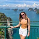 Inna Puhajkova Instagram - Hong Island byl pro mě #mustsee 🇹🇭 Kdysi jsem si tohle místo uložila v Google Maps a až tady zjistila, že jsem tak blízko, takže nebylo o čem přemýšlet. . Nejsem fanoušek organizovaných výletů..všude mraky turistů a omezený čas na jednotlivých místech mi prostě vadí, ale udělala jsem pro jednou výjimku a stálo to za to 🙌 #hongisland #travel #love #thailand #beautiful #beautifuldestinations #travellover #traveltheworld #livelife #livelovelaugh