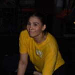 Irene Aldana Instagram – La Paz que te da un buen entrenamiento 💛💦

#stretching #mma #training #gym #ufc #lobomma #sweat #smile #happy #mexico Lobo Gym Mma