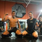 Irene Aldana Instagram - Y Como siempre muchas gracias @hoodleermtz y @omarlaureanomarquez por siempre estar al pie del cañón y las guerras en el gimnasio 🦾👊🏼 #team #teammates #mexico #work #redemption Lobo Gym Mma