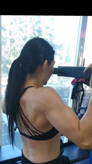 Irene Aldana Instagram - Para mi estilo de vida mi mejor aliado es Healcrem.

@healcrem_mx #PoderNaturalHealcrem #Publicidad Legal: CONSULTE A SU MÉDICO. REG. NO 001P2010 SSA VI. PERMISO DE PUBLICIDAD N8.223300201B1601
