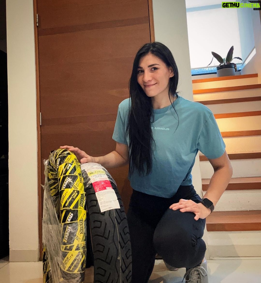 Irene Aldana - 7.3K Likes - Gracias @avantellantasyrines !!
Ya quiero poder estrenarlas en mi moto 🏍️💨🛞
#Avante #GrupoAvante #LlantasAvante #AvanteUFCmx #caminoalexito