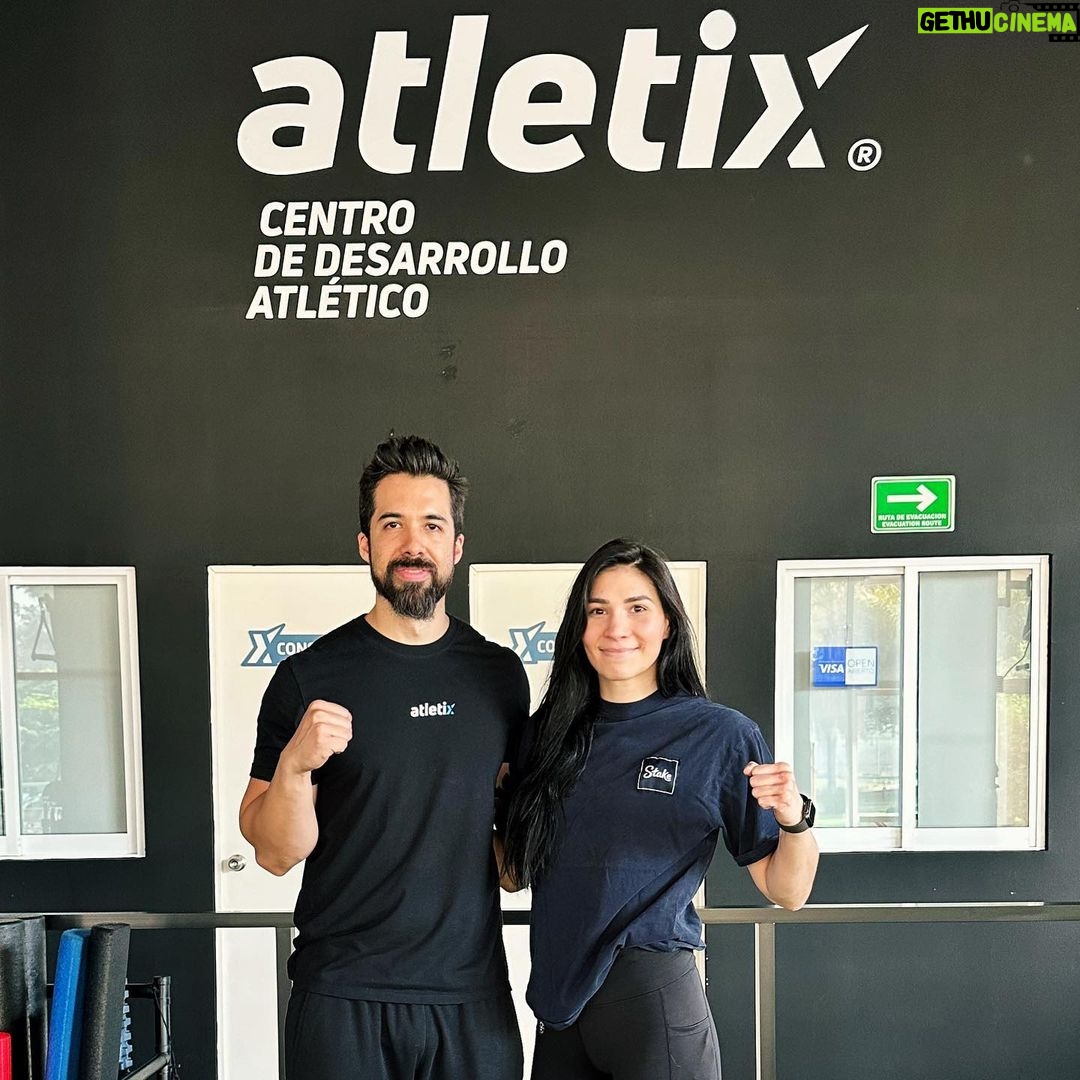 Irene Aldana Instagram - Contenta de estar de regreso en @atletixgdl ! Iniciando reintegración y recuperación post cirugía. Me sentí como mi primer día de clases en la escuela 😝 🎽: @stake #redemption #unstoppable #workout #ufc #mma #fitness Atletix
