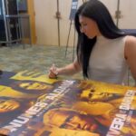 Irene Aldana Instagram – Firma de posters 📝✨

#ufc289 #ufc