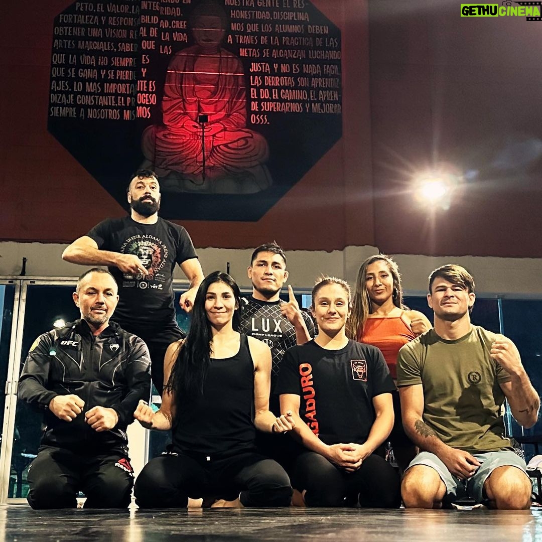 Irene Aldana - 10.5K Likes - Último entrenamiento en Guadalajara … Let’s go ! #ufc #ufc289 #andnew #team