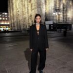 Irina Shayk Instagram - The most beautiful exhibition @palazzorealemilano #Unveiled🖤 Congrats @luigiandiango so proud of u .