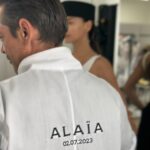 Irina Shayk Instagram - ALAÏA 02.07.2023 @maisonalaia @pieter_mulier 🖤