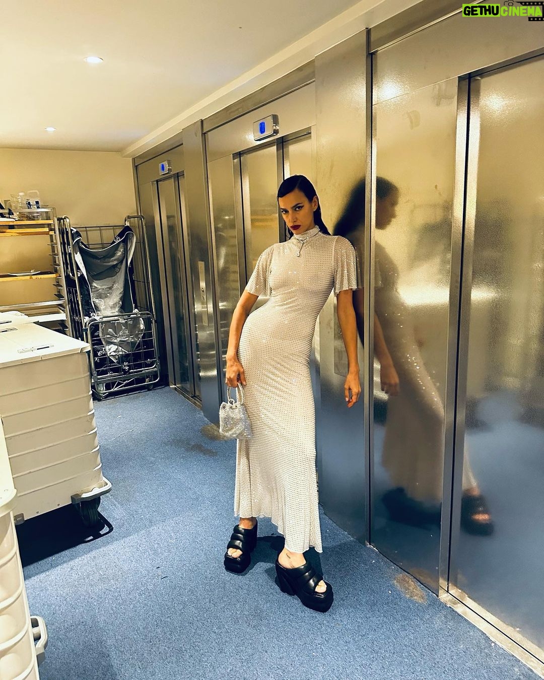 Irina Shayk Instagram - Room service anyone….