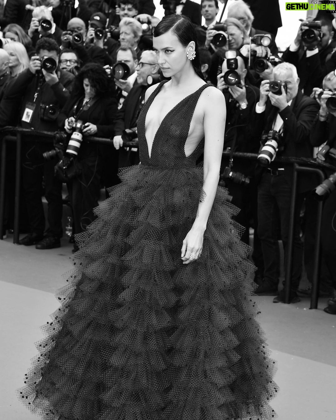 Irina Shayk Instagram - Last nite in Cannes @giorgioarmani 💙 @messikajewelry with my 🔥 @riccardotisci17 🖤