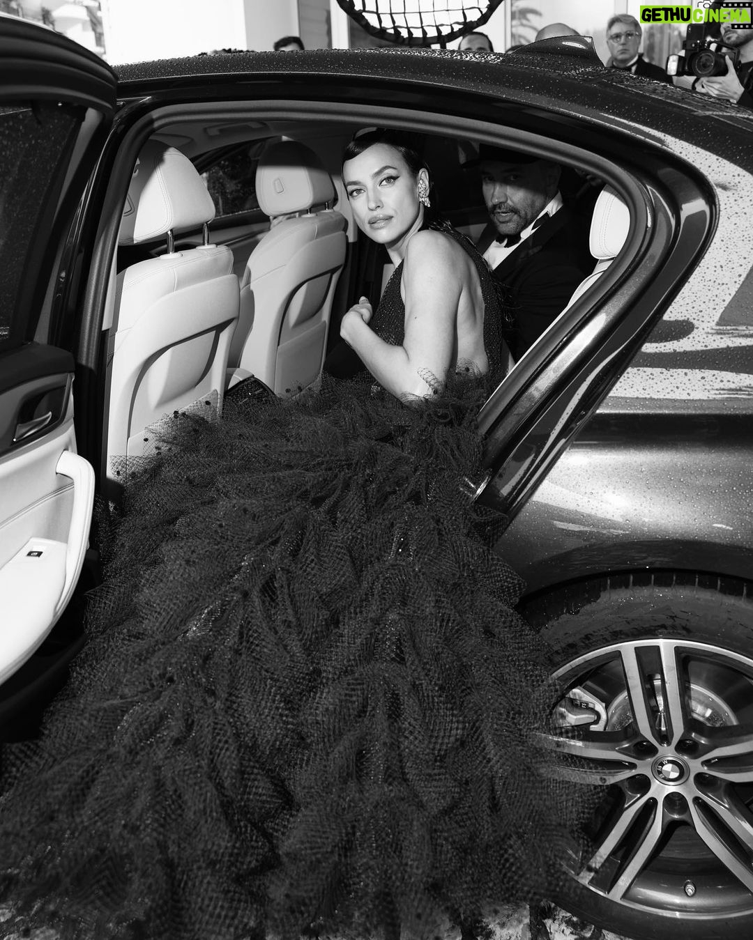 Irina Shayk Instagram - Last nite in Cannes @giorgioarmani 💙 @messikajewelry with my 🔥 @riccardotisci17 🖤