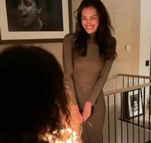 Irina Shayk Instagram - Bday ❤️