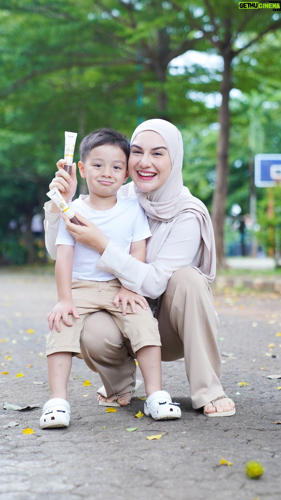 Irish Bella Instagram - Pas ngedit ini kok berasa pingin liburan bareng anak-anak lagi yaaa 🥹 @moell.id
