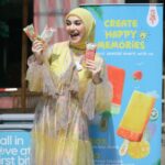 Irish Bella Instagram - Di birthday party Air Rumi berasa lagi santai di pantai, apalagi semua makanan dan minumannya bikin ngiler, super fresh, segar dan enak ❤️ Terima kasih banyak untuk .. Minerale @le_mineraleid Premium Ice Cream made In bali by @paletaswey Chicken Steak Bbq by @keepshining.id Bakmie Bangka by @bakmiedarwis.homeservice Siomay by @siomaybyriva Sei Sapi by @Papo_Id Exclusive dessert & Sweet Corner by @chocolatefountain88