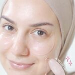 Irish Bella Instagram - ASMR SKINCARE 🎀 Jujur kalo lagi waktunya skincare bawaannya happy. Karena buat aku merawat kulit wajah itu penting banget. Selain harus konsisten kita juga harus tau kandungan skincare yang dibutuhkan sesuai kondisi kulit wajah✨ Dan Alhamdulillah setelah mempelajari kandungan skincare dan kondisi kulit, aku bisa tau apa yang kulit wajah butuhkan sehingga tetap sehat, lembab dan cerah 🫶🏻