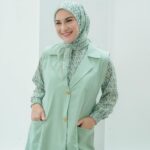 Irish Bella Instagram - Friday fit check ✨ Untuk aktifitas sehari-hari mulai dari aktifitas santai hingga penting aku selalu pake muslimah dress dari @arinnahijab_official 🫶🏻 Dan ini koleksi terbarunya !! Cantik banget ❤️
