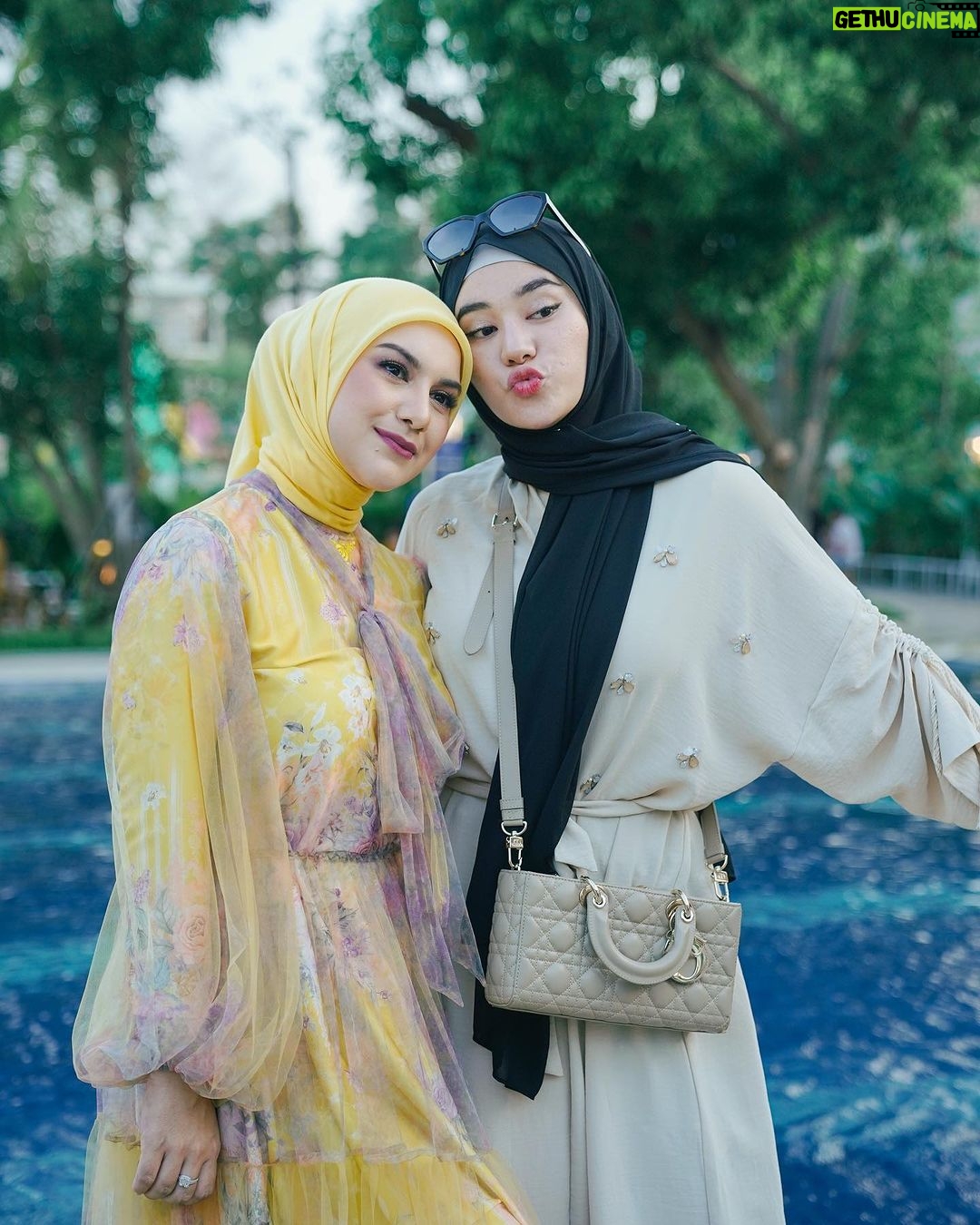 Irish Bella Instagram - Masya Allah Tabarakallah ✨ Thank you untuk seluruh keluarga & teman2 yang udah bela2in dateng jauh2 ke Birthday Party Abang Air. I hope everyone had a great time! ☺️ And many thanks to .. Venue by @tropikana.waterpark & @theparadiso_ Event Organizer by @livina_wedding Decor by @lepartyquarter Catering by @puspitasawargi Photografer by @hargabro Magic show by @sulapakbarkadabra Birthday cake by @sugarhighpatisserie Photobooth by @demooiphotobooth Rent kids Chair by @emily_toysrental Doorprize by @terekece.hobby @bib.anak E-invitation by @kondangankuy.online Usher by @afsheena_usher Entertainment & sound system by @soulbeatmusic Hampers : Premium Towel by @Howelandco Honey sunscreen lotion by @beeme.official Sajadah by @ds.modest Souvenir Wooden by @souvenir.jackjack @jackjackwoodengift Molten Cheesecake by @kibocheese Homemade Cookies @jnccookies Cosmetic & Baby Care @berl_official @babycaresalsabilaofficial F&B : Minerale @leminerale Premium Ice Cream made In bali by @Paletaswey Popcorn by @jollytimeindonesia Ice cream & minuman kekinian by @hooladrinks Air kelapa sehat & anti ribet by @my.cocoloco Chicken Steak Bbq by @Keepshining.id Bakmie Bangka by @bakmiedarwis.homeservice Siomay by @siomaybyriva Sei Sapi by @Papo_Id Pempek by @ieatpempek Sate by @satetaichanbangmaman Nasi Jeruk Telur Dadar by @dadarberaksi Kentang Goreng & Ice Blended Jus by @minigokorea Exclusive dessert & Sweet Corner by @Chocolatefountain88 Arranger by @amra_corp