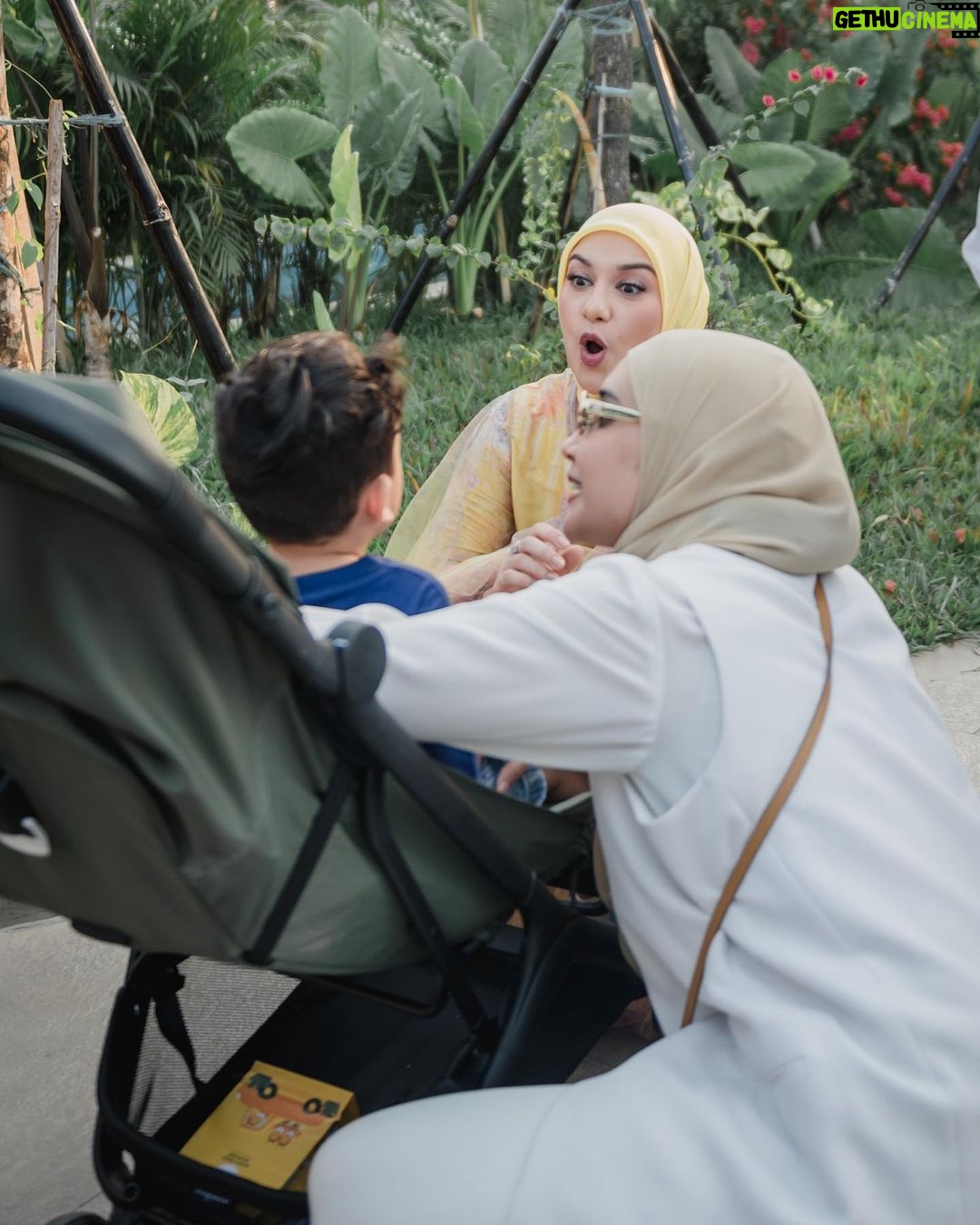 Irish Bella Instagram - Keseruan acara ulang tahun Abang Air, Masya Allah Tabarakallah ✨ Many Thanks to .. Venue by @tropikana.waterpark & @theparadiso_ Event Organizer by @livina_wedding Decor by @lepartyquarter Catering by @puspitasawargi Photografer by @hargabro Magic show by @sulapakbarkadabra Birthday cake by @sugarhighpatisserie Photobooth by @demooiphotobooth Rent kids Chair by @emily_toysrental Doorprize by @terekece.hobby @bib.anak E-invitation by @kondangankuy.online Usher by @afsheena_usher Entertainment & sound system by @soulbeatmusic Hampers : Premium Towel by @Howelandco Honey sunscreen lotion by @beeme.official Sajadah by @ds.modest Souvenir Wooden by @souvenir.jackjack @jackjackwoodengift Molten Cheesecake by @kibocheese Homemade Cookies @jnccookies Cosmetic and Baby Care @berl_official @babycaresalsabilaofficial F&B : Minerale @leminerale Premium Ice Cream made In bali by @Paletaswey Popcorn by @jollytimeindonesia Ice cream & minuman kekinian by @hooladrinks Air kelapa sehat & anti ribet by @my.cocoloco Chicken Steak Bbq by @Keepshining.id Bakmie Bangka by @bakmiedarwis.homeservice Siomay by @siomaybyriva Sei Sapi by @Papo_Id Pempek by @ieatpempek Sate by @satetaichanbangmaman Nasi Jeruk Telur Dadar by @dadarberaksi Kentang Goreng & Ice Blended Jus by @minigokorea Exclusive dessert & Sweet Corner by @Chocolatefountain88 Arranger by @amra_corp