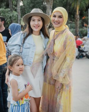 Irish Bella Instagram - Masya Allah Tabarakallah ✨
Thanks to all Family & friends yang udah bela2in dateng jauh ke acara ulang tahun Abang Air 😅 
Thank you ya semuaaa, we are all so happy 🥰

Also lots of thanks to..

Venue by @tropikana.waterpark & @theparadiso_ 
Event Organizer by @livina_wedding
Decor by @lepartyquarter 
Catering by @puspitasawargi
Photografer by @hargabro
Magic show by @sulapakbarkadabra
Birthday cake by @sugarhighpatisserie
Photobooth by @demooiphotobooth 
Rent kids Chair by @emily_toysrental
Doorprize by @terekece.hobby @bib.anak
E-invitation by @kondangankuy.online 
Usher by @afsheena_usher
Entertainment & sound system by @soulbeatmusic

Hampers :
Premium Towel by @Howelandco
Honey sunscreen lotion by @beeme.official
Sajadah by @ds.modest
Souvenir Wooden by @souvenir.jackjack @jackjackwoodengift
Molten Cheesecake by @kibocheese
Homemade Cookies @jnccookies
Cosmetics and Baby Care @Berl_official @babycaresalsabilaofficial

F&B : 
Minerale @leminerale
Premium Ice Cream made In bali by @Paletaswey
Popcorn by @jollytimeindonesia
Ice cream & minuman kekinian by @hooladrinks
Air kelapa sehat & anti ribet by @my.cocoloco
Chicken Steak Bbq by @Keepshining.id 
Bakmie Bangka by @bakmiedarwis.homeservice 
Siomay by @siomaybyriva 
Sei Sapi by @Papo_Id 
Pempek by @ieatpempek
Sate by @satetaichanbangmaman
Nasi Jeruk Telur Dadar by @dadarberaksi
Kentang Goreng & Ice Blended Jus by @minigokorea
Exclusive dessert & Sweet Corner by @Chocolatefountain88

Arranger by @amra_corp