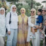 Irish Bella Instagram - Alhamdulillah ✨ Bersyukur banget atas kelancaran acara kemarin. Abang Air Happy banget bisa bertemu & bermain dengan teman2 semua, semoga acaranya berkesan dan penuh keberkahan, Amiin 🥰🙏🏼 Dan pastinya mau ngucapin banyak terima kasih kepada.. Venue by @tropikana.waterpark & @theparadiso_ Event Organizer by @livina_wedding Decor by @lepartyquarter Catering by @puspitasawargi Photografer by @hargabro Magic show by @sulapakbarkadabra Birthday cake by @sugarhighpatisserie Photobooth by @demooiphotobooth Rent kids Chair by @emily_toysrental Doorprize by @terekece.hobby @bib.anak E-invitation by @kondangankuy.online Usher by @afsheena_usher Entertainment & sound system by @soulbeatmusic Hampers : Premium Towel by @Howelandco Honey sunscreen lotion by @beeme.official Sajadah by @ds.modest Souvenir Wooden by @souvenir.jackjack @jackjackwoodengift Molten Cheesecake by @kibocheese Homemade Cookies @jnccookies Cosmetics and Baby Care @Berl_official @babycaresalsabilaofficial F&B : Minerale @leminerale Premium Ice Cream made In bali by @Paletaswey Popcorn by @jollytimeindonesia Ice cream & minuman kekinian by @hooladrinks Air kelapa sehat & anti ribet by @my.cocoloco Chicken Steak Bbq by @Keepshining.id Bakmie Bangka by @bakmiedarwis.homeservice Siomay by @siomaybyriva Sei Sapi by @Papo_Id Pempek by @ieatpempek Sate by @satetaichanbangmaman Nasi Jeruk Telur Dadar by @dadarberaksi Kentang Goreng & Ice Blended Jus by @minigokorea Exclusive dessert & Sweet Corner by @Chocolatefountain88 Arranger by @amra_corp