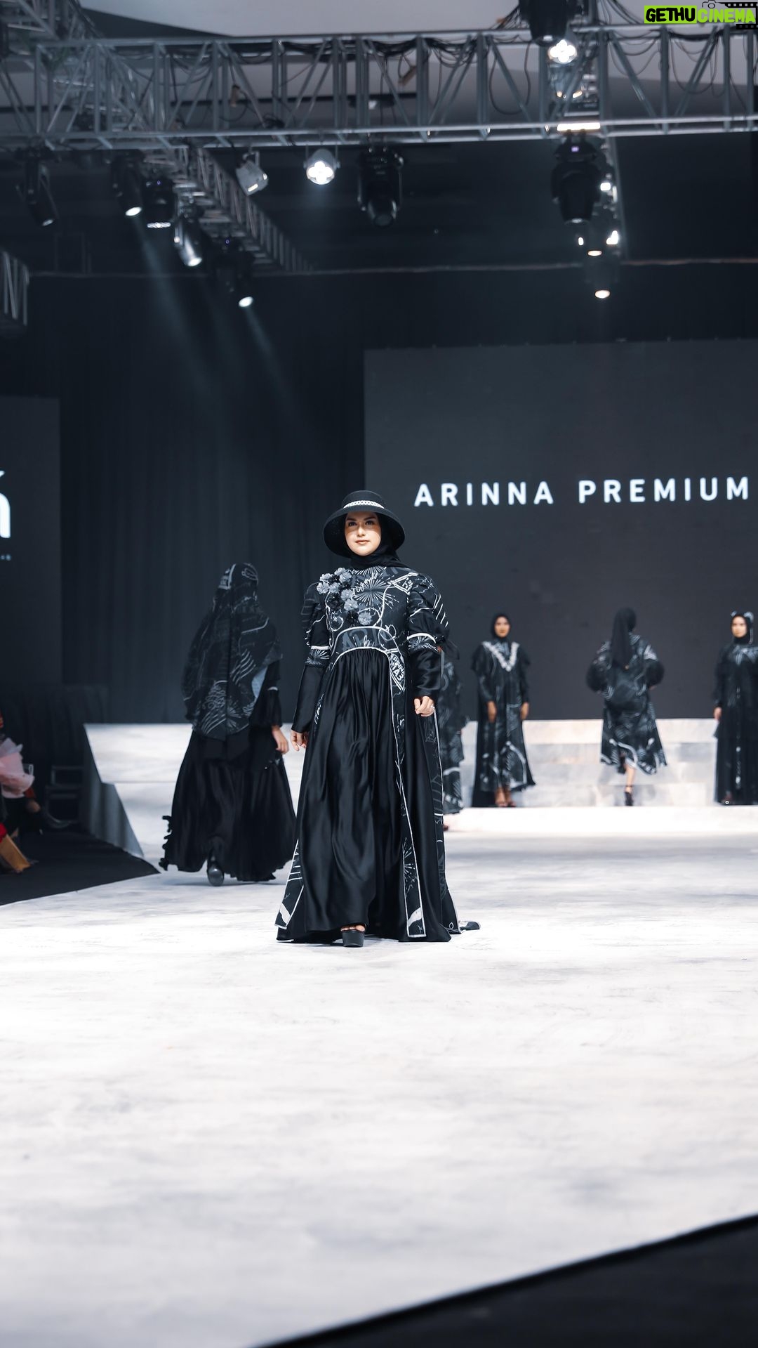 Irish Bella Instagram - @arinnahijab_official for Surabaya Fashion Parade ✨