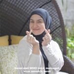 Irish Bella Instagram - Dengan terjadinya kasus pneumonia misterius di singapore. Yang menyebabkan infeksi Covid-19 meningkat. Aku memilih untuk langsung melakukan vaksin flu untuk aku dan keluargaku, karena lebih baik mencegah daripada mengobati ❤️ Moms di rumah yuk lebih aware dengan menjaga dan memastikan kesehatan tubuh keluarga lebih optimal lagi jika melakukan vaksin flu bersama @dralfinkurniawan yaa karena di musim sekarang sangat mudah terjangkit penyakit flu ✨