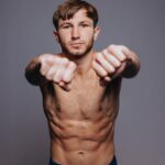 Isaac Lowe Instagram – Focus and ready to go again after 7 moths were back to work 🙏🏻👊👊
#teamlowe #boxing
#rollonfriday
@stonehands11